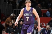 开云-NBA新秀榜：克努佩尔继续榜首，弗拉格第二，哈珀升至第四
